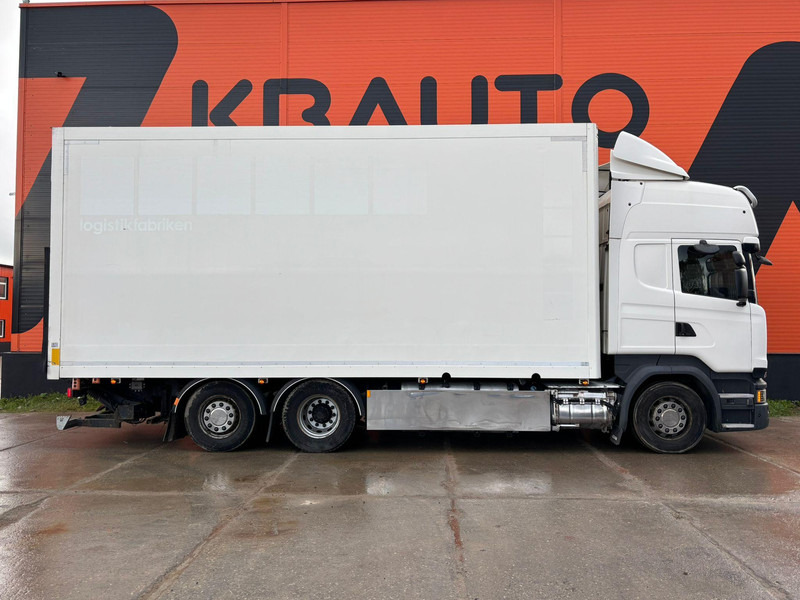 Scania R 580 6x2*4 BOX L=7394 mm - Kamion vagonetë: foto 4 Scania R 580 6x2*4 BOX L=7394 mm - Kamion vagonetë: foto 4