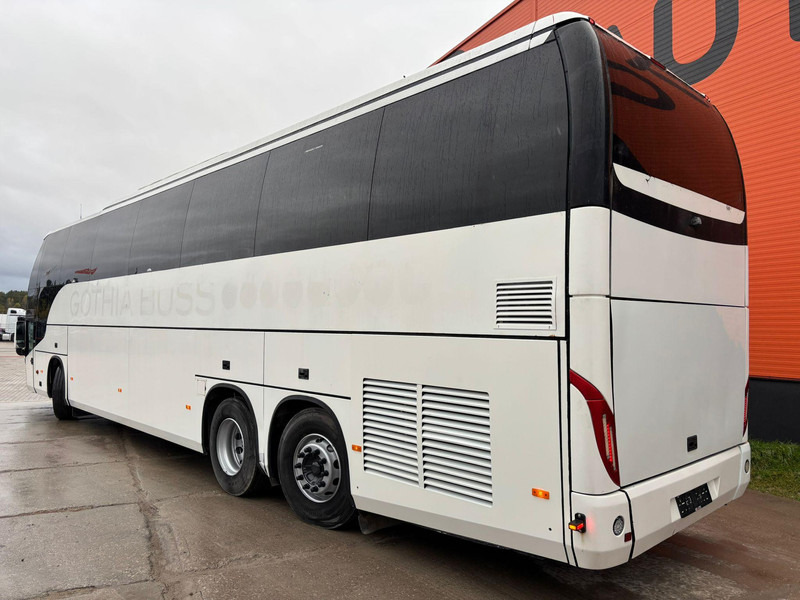 Volvo B12B Beulas Glory 6x2*4 61 SEATS / AC / AUXILIARY HEATING / WC - Autobus urban: foto 5 Volvo B12B Beulas Glory 6x2*4 61 SEATS / AC / AUXILIARY HEATING / WC - Autobus urban: foto 5
