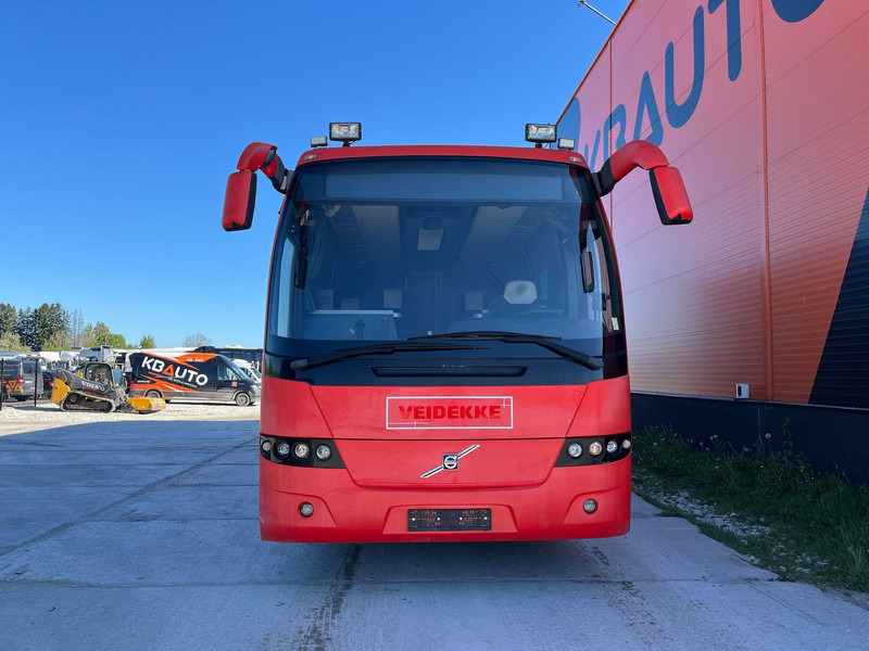 Volvo B12M 4x2 13 SEATS / AC / AUXILIARY HEATING / WC / KITCHEN - Autobus suburban: foto 2 Volvo B12M 4x2 13 SEATS / AC / AUXILIARY HEATING / WC / KITCHEN - Autobus suburban: foto 2