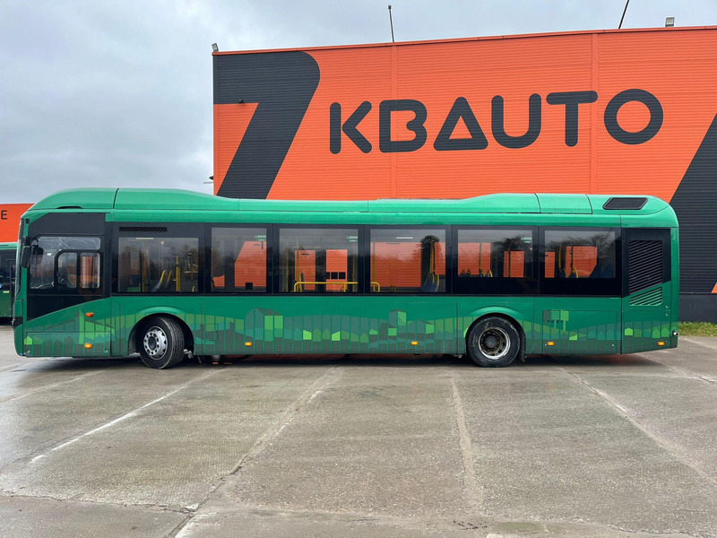 Volvo B5LH 7900 HYBRID 4x2 HYBRID / AC / AUXILIARY HEATING / WHEELCHAIR RAMP - Autobus qyteti: foto 4 Volvo B5LH 7900 HYBRID 4x2 HYBRID / AC / AUXILIARY HEATING / WHEELCHAIR RAMP - Autobus qyteti: foto 4