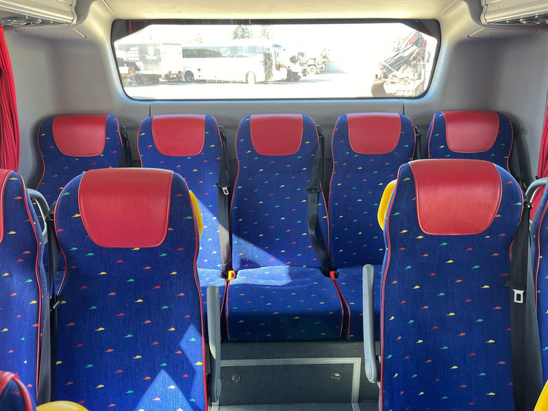 Volvo B8R 8900 LE 6x2*4 44 SEATS + 53 STANDING / AC / AUXILIARY HEATER / FOGMAKER - Autobus suburban: foto 3 Volvo B8R 8900 LE 6x2*4 44 SEATS + 53 STANDING / AC / AUXILIARY HEATER / FOGMAKER - Autobus suburban: foto 3