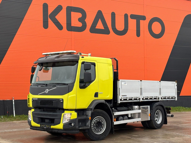 Volvo FE 320 4x2 BOX L=4512 mm - Kamion vetëshkarkues: foto 1 Volvo FE 320 4x2 BOX L=4512 mm - Kamion vetëshkarkues: foto 1