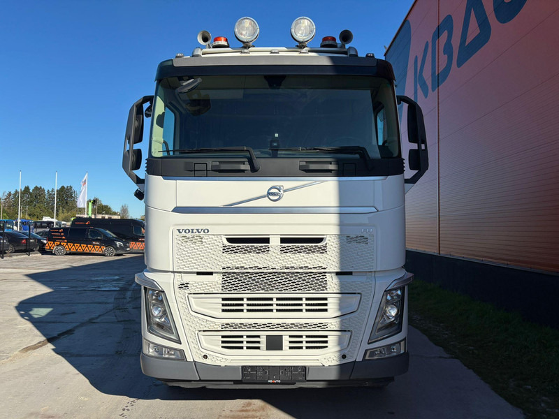 Volvo FH 500 8x4 INTERMIX 10 m3 + CHUTE / TANDEM AXLE LIFT - Autobetoniere: foto 2 Volvo FH 500 8x4 INTERMIX 10 m3 + CHUTE / TANDEM AXLE LIFT - Autobetoniere: foto 2