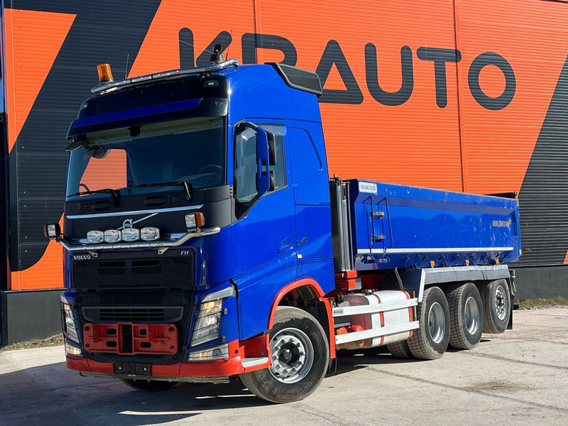Volvo FH 540 8x4*4 BOX L=6145 mm - Kamion vetëshkarkues: foto 1 Volvo FH 540 8x4*4 BOX L=6145 mm - Kamion vetëshkarkues: foto 1
