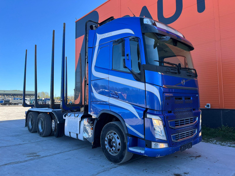Volvo FH 540 8x4/4 - Kamion për transport druri, Kamion me vinç: foto 4 Volvo FH 540 8x4/4 - Kamion për transport druri, Kamion me vinç: foto 4