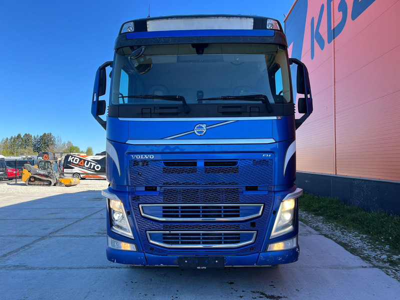 Volvo FH 540 8x4/4 FOR SALE AS CHASSIS ! - Kamion kabinë-shasi: foto 2 Volvo FH 540 8x4/4 FOR SALE AS CHASSIS ! - Kamion kabinë-shasi: foto 2