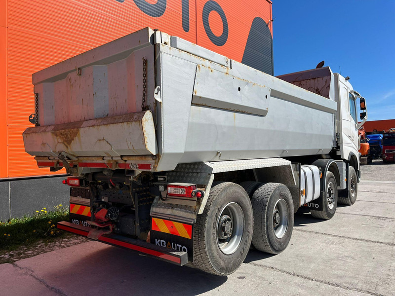 Kamion vetëshkarkues Volvo FH 540 8x4 RETARDER / TANDEM AXLE LIFT / BIG AXLES / BOX L=5704 mm: foto 6