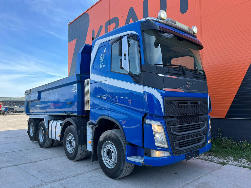Volvo FH 540 8x4 TANDEM AXLE LIFT / BIG AXLES / BOX L=5712 mm - Kamion vetëshkarkues: foto 4 Volvo FH 540 8x4 TANDEM AXLE LIFT / BIG AXLES / BOX L=5712 mm - Kamion vetëshkarkues: foto 4