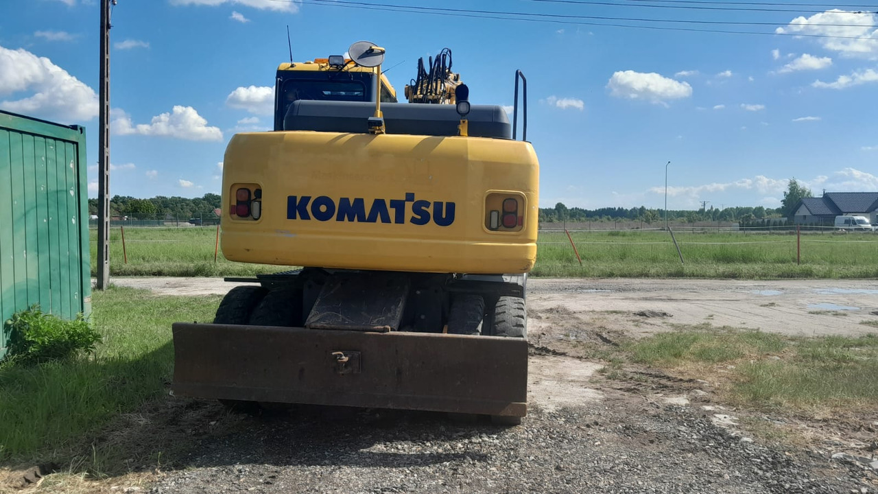 KOMATSU PW 140-7 - Ekskavator me goma: foto 3 KOMATSU PW 140-7 - Ekskavator me goma: foto 3
