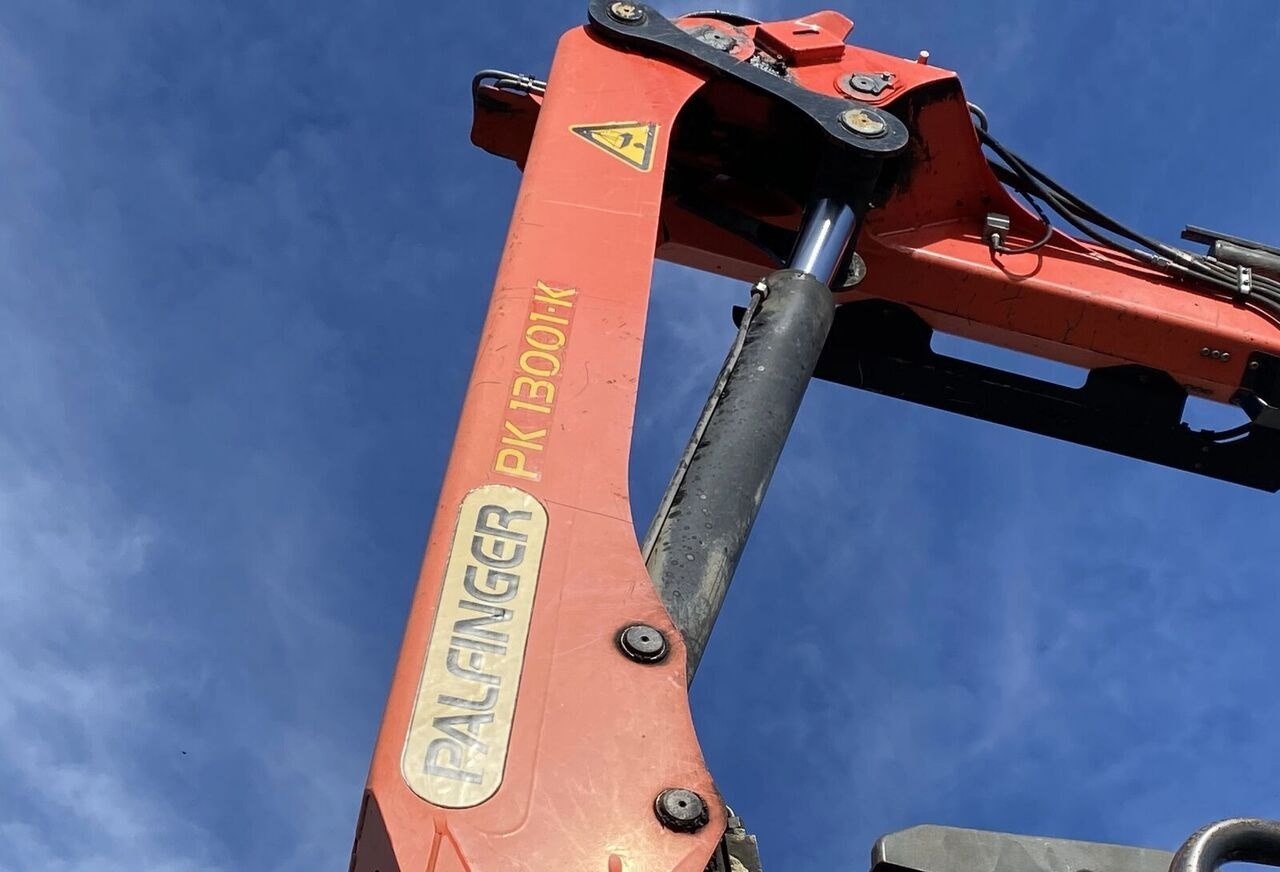 Kamion vetëshkarkues Renault KERAX 380 /Dźwig HDS Palfinger PK13001-K / / Retarder / Manual: foto 7