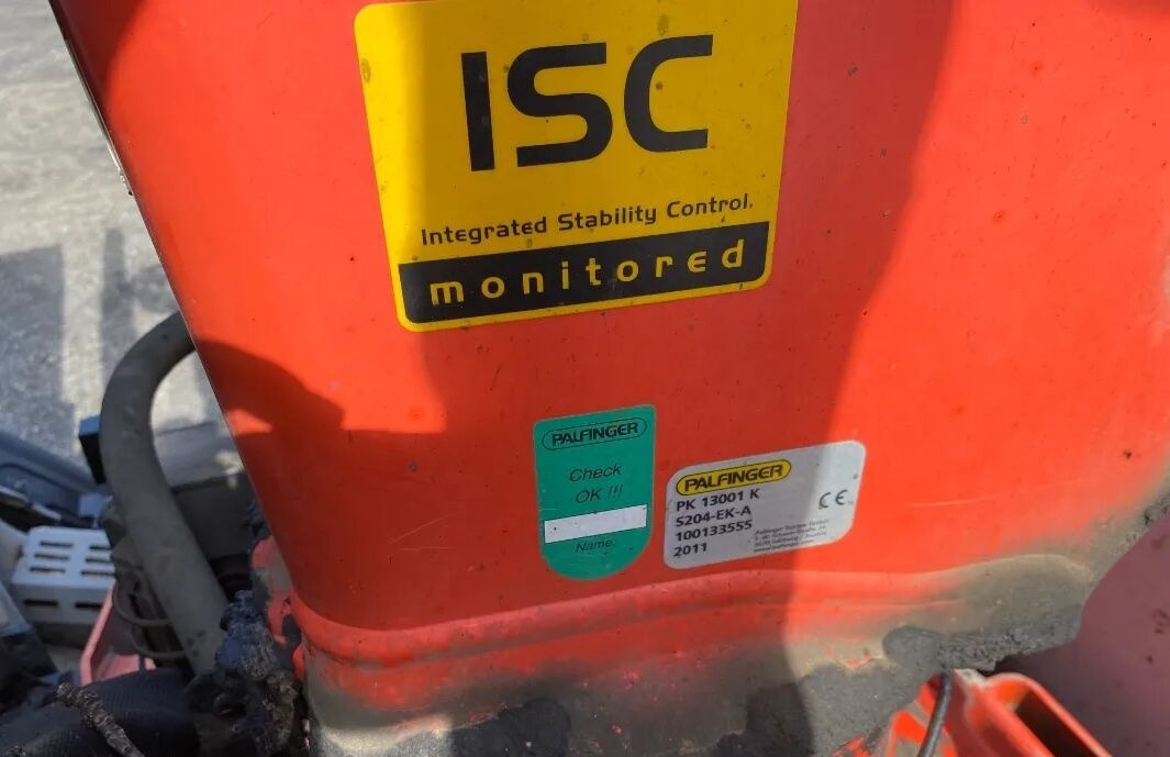 Kamion vetëshkarkues Renault KERAX 380 /Dźwig HDS Palfinger PK13001-K / / Retarder / Manual: foto 25