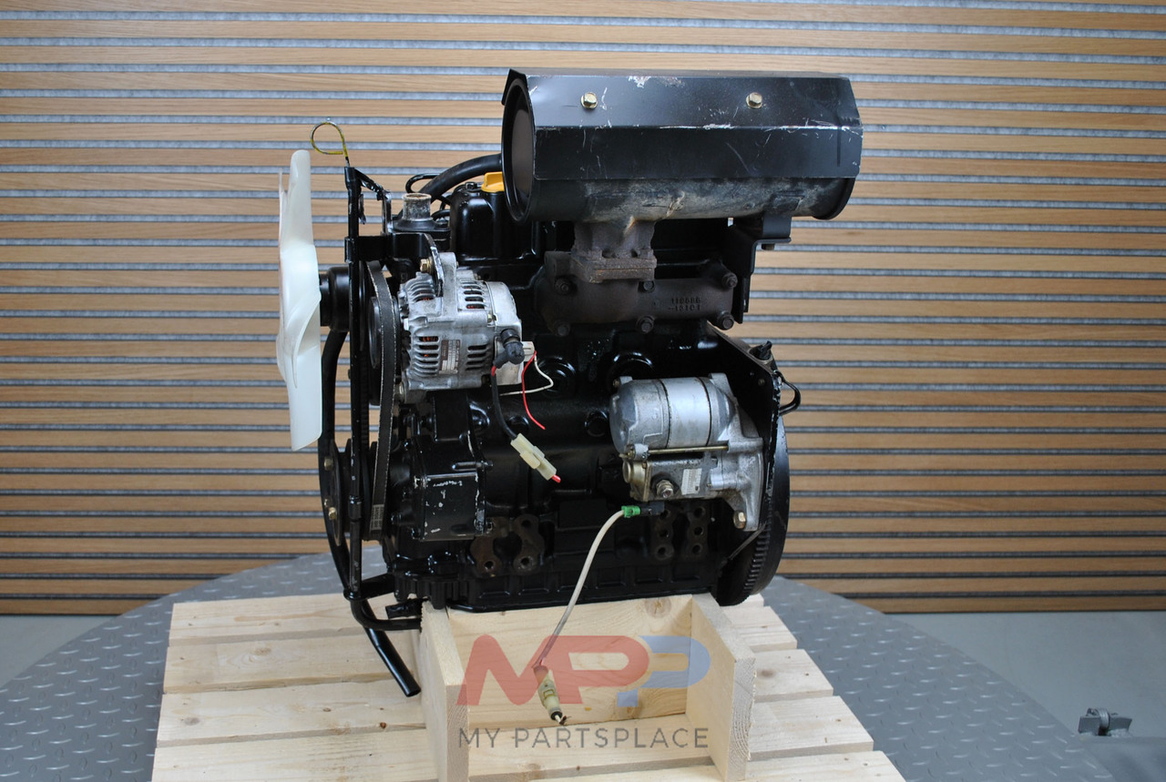 ISUZU 3CC1 - Motori për Traktor: foto 4 ISUZU 3CC1 - Motori për Traktor: foto 4