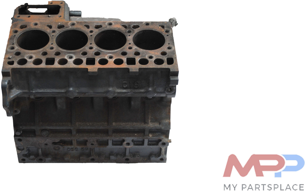 Kubota Blok Kubota V1902 - Blloku i cilindrit për Makineri ndërtimi: foto 4 Kubota Blok Kubota V1902 - Blloku i cilindrit për Makineri ndërtimi: foto 4