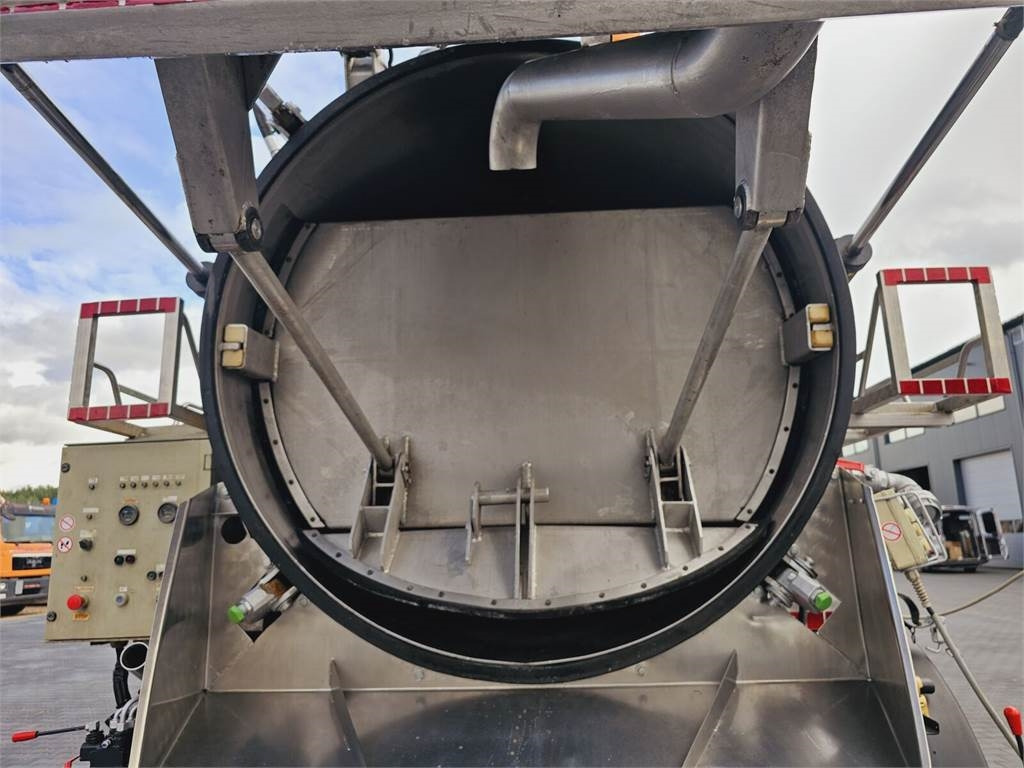 Kamion me vakuum DAF WUKO SCK-4HW for collecting waste liquid separator: foto 29 Kamion me vakuum DAF WUKO SCK-4HW for collecting waste liquid separator: foto 29