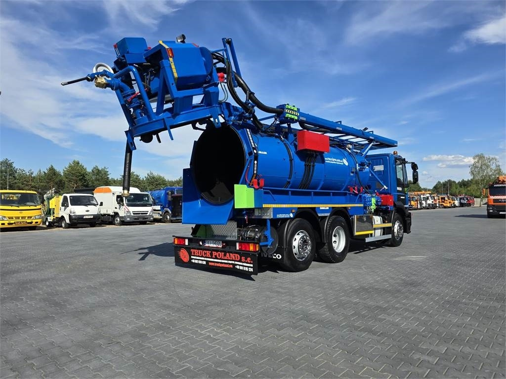 Iveco WUKO MULLER KOMBI FOR CHANNEL CLEANING - Kamion me vakuum: foto 1 Iveco WUKO MULLER KOMBI FOR CHANNEL CLEANING - Kamion me vakuum: foto 1