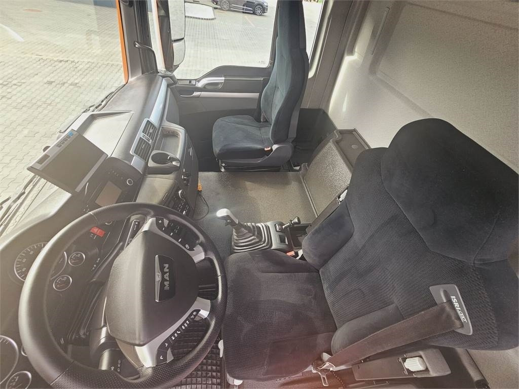 Kamion me vakuum MAN WUKO KROLL ADR COMBI: foto 34 Kamion me vakuum MAN WUKO KROLL ADR COMBI: foto 34