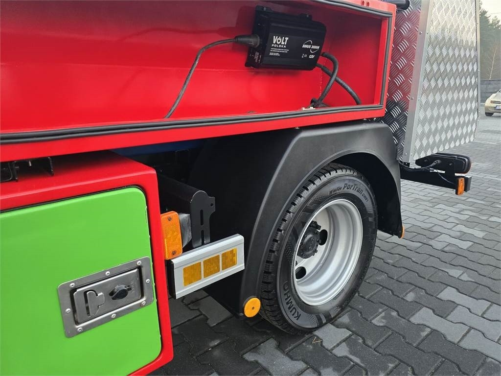 Mitsubishi ROM SMART COMBI WUKO HOT WATER FOR CLEANING SEWAGE - Kamion me vakuum: foto 5 Mitsubishi ROM SMART COMBI WUKO HOT WATER FOR CLEANING SEWAGE - Kamion me vakuum: foto 5