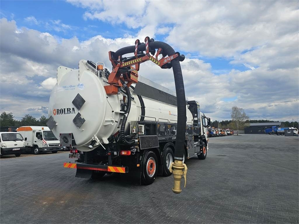 Volvo WUKO ADR ROLBA FOR CLEANING CHANNELS COMBI - Mjet bujqësor/ Special: foto 2 Volvo WUKO ADR ROLBA FOR CLEANING CHANNELS COMBI - Mjet bujqësor/ Special: foto 2