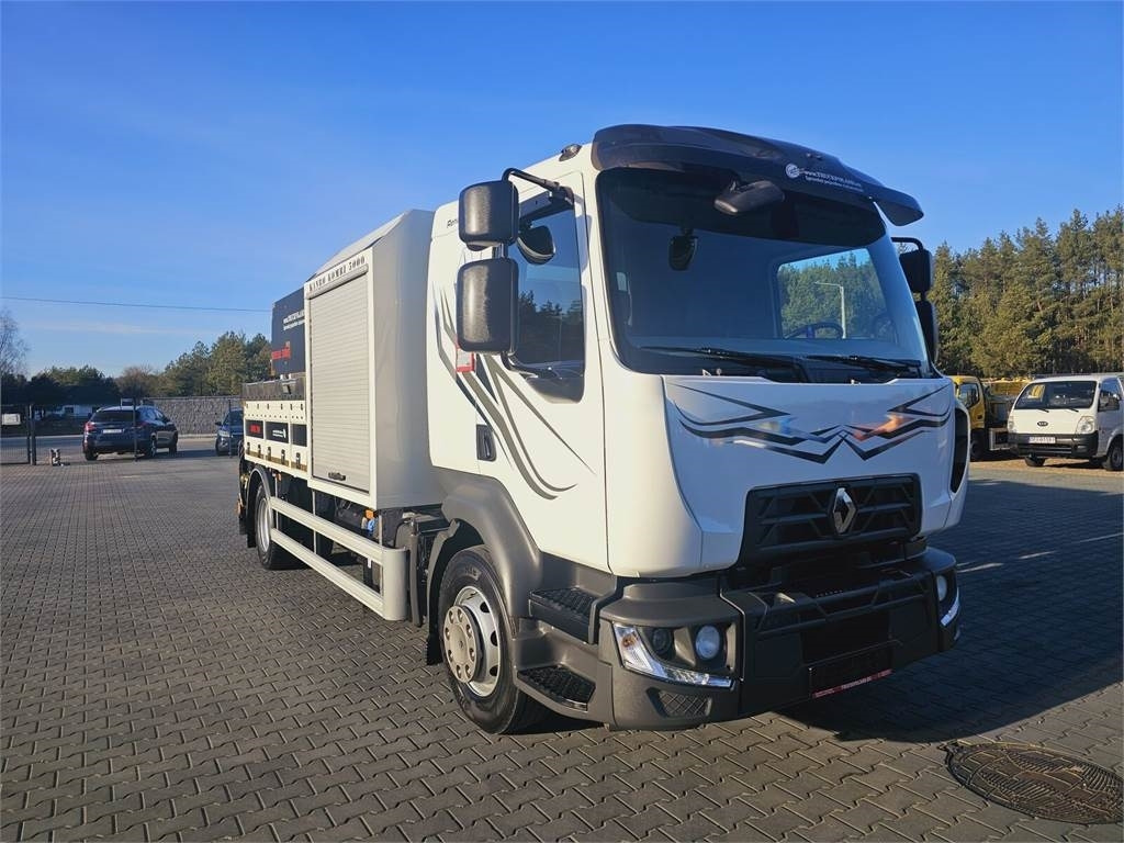 Renault GAMA KANRO KOMBI 5000 WUKO FOR CHANNEL CLEANING - Kamion me vakuum: foto 2 Renault GAMA KANRO KOMBI 5000 WUKO FOR CHANNEL CLEANING - Kamion me vakuum: foto 2