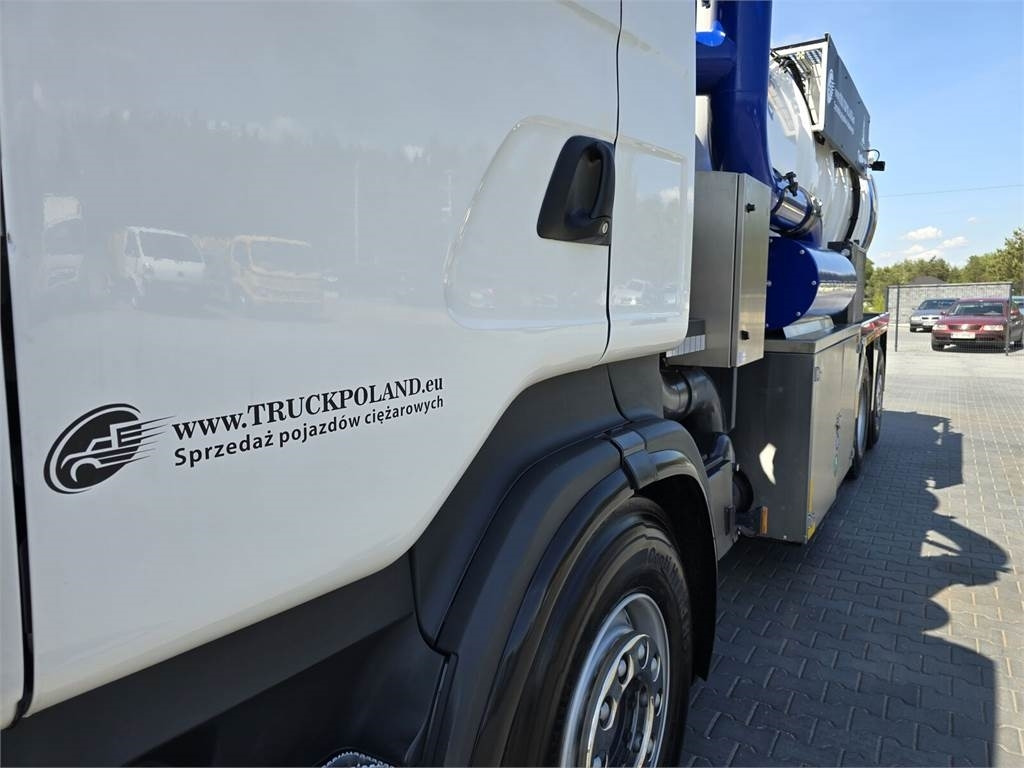 Kamion me vakuum Scania Saugbagger Larsen FlexVac 311 Vacuum suction loade: foto 9