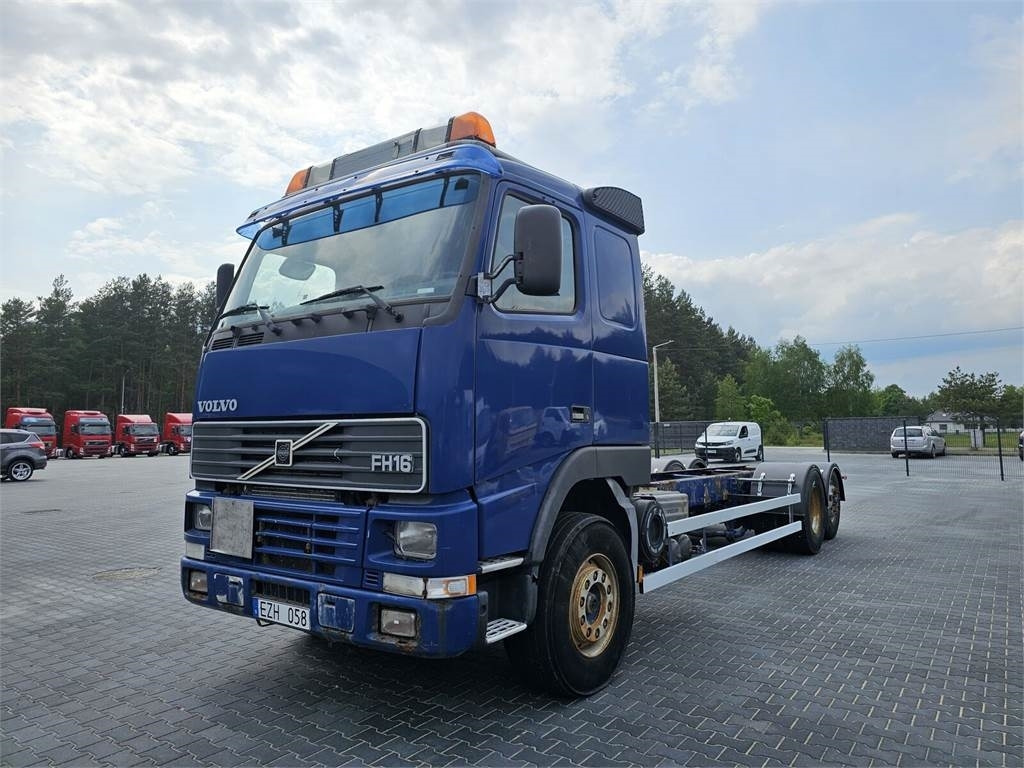 Volvo FH 16 470 KM 6x2 low mileage 229700 km !!!! - Telajo/ Shasia për Kamioni: foto 2 Volvo FH 16 470 KM 6x2 low mileage 229700 km !!!! - Telajo/ Shasia për Kamioni: foto 2
