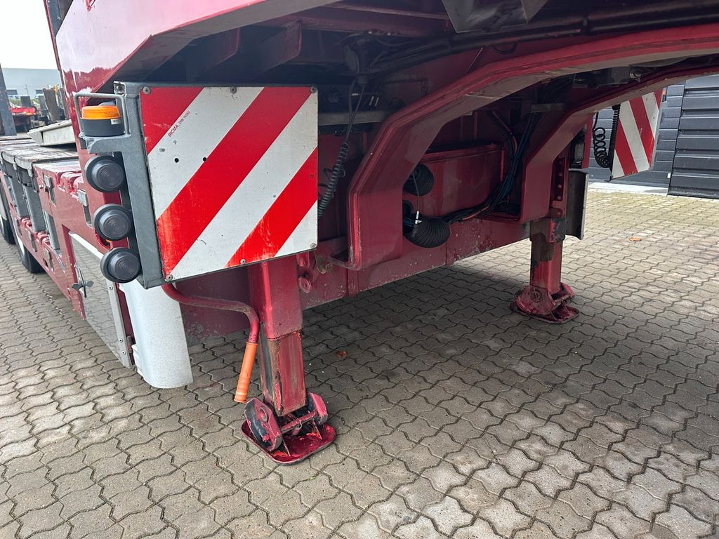 Emtech AMT 4 achs tieflader / radmulden / zwangslenkung Emtech AMT 4 achs tieflader / radmulden / zwangslenkung - Gjysmë rimorkio me plan ngarkimi të ulët: foto 3 Emtech AMT 4 achs tieflader / radmulden / zwangslenkung Emtech AMT 4 achs tieflader / radmulden / zwangslenkung - Gjysmë rimorkio me plan ngarkimi të ulët: foto 3