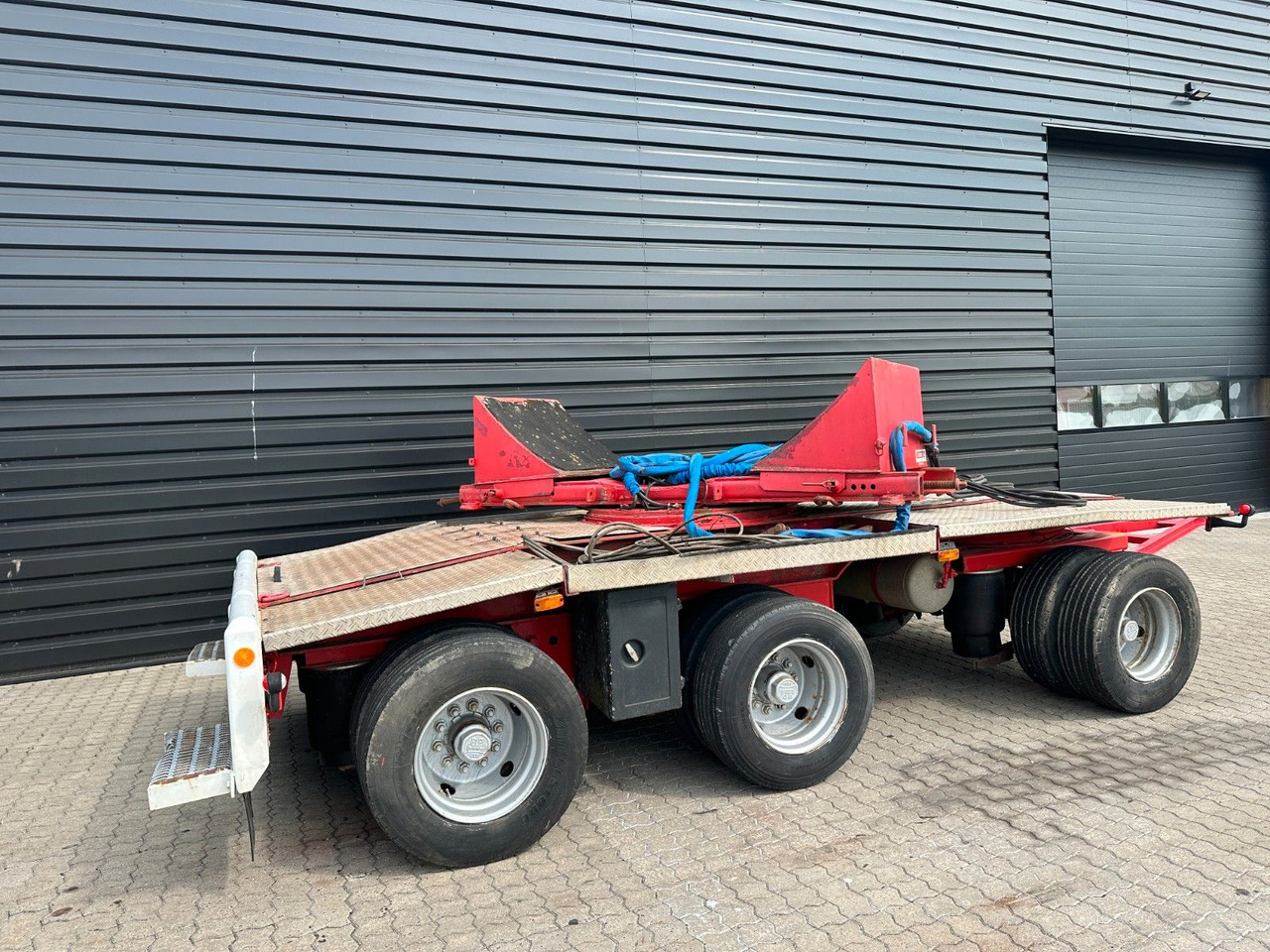 Kramer 3 achs Nachlaüfer - Gjysmë rimorkio me plan ngarkimi të ulët: foto 2 Kramer 3 achs Nachlaüfer - Gjysmë rimorkio me plan ngarkimi të ulët: foto 2