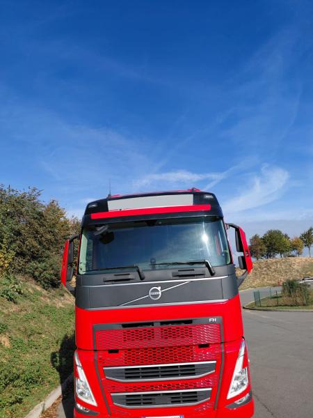 Volvo FH 500 - Gjysmë-kamion: foto 2 Volvo FH 500 - Gjysmë-kamion: foto 2