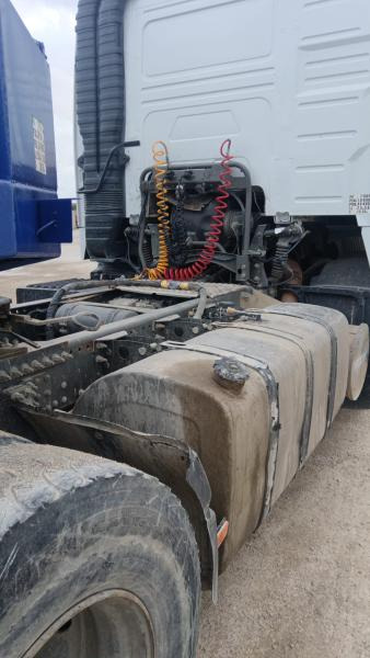 Volvo FH12 430 - Gjysmë-kamion: foto 3 Volvo FH12 430 - Gjysmë-kamion: foto 3