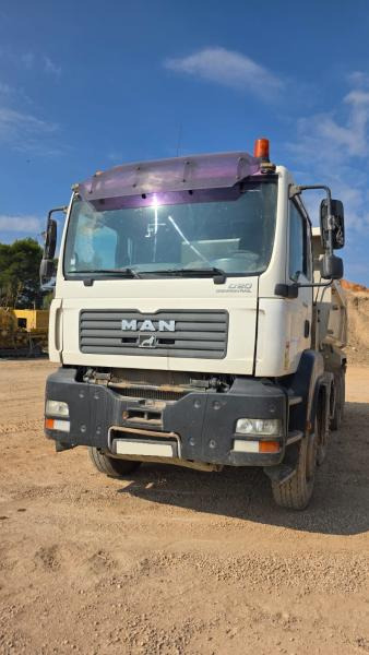 MAN TGA 35.360 - Kamion vetëshkarkues: foto 2 MAN TGA 35.360 - Kamion vetëshkarkues: foto 2