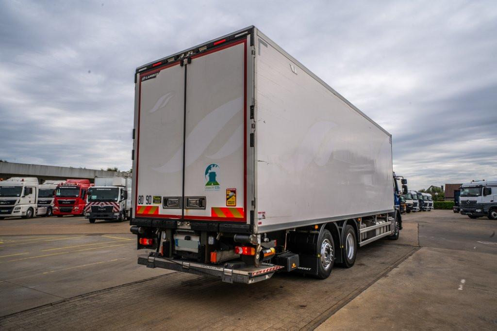 Renault D WIDE 380 DXI D WIDE 380 DXI - Kamion frigorifer: foto 4 Renault D WIDE 380 DXI D WIDE 380 DXI - Kamion frigorifer: foto 4