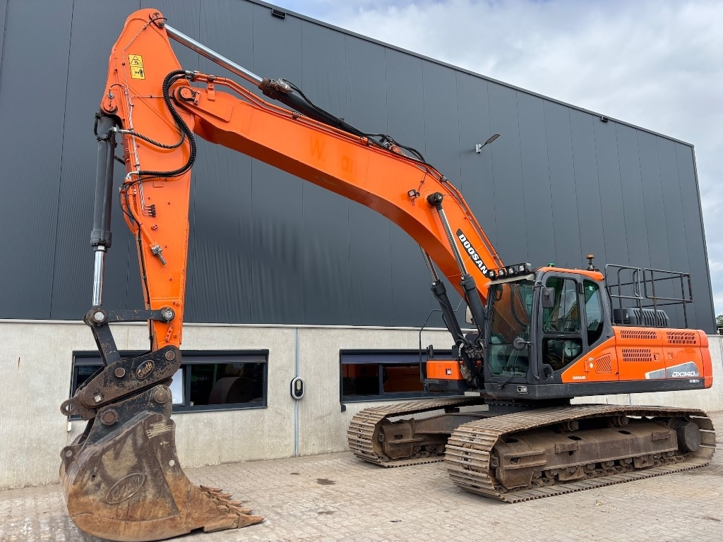 Doosan DX 340 LC -5 - - DX340LC - - DX340LC-5 - Ekskavator me zinxhirë: foto 1 Doosan DX 340 LC -5 - - DX340LC - - DX340LC-5 - Ekskavator me zinxhirë: foto 1