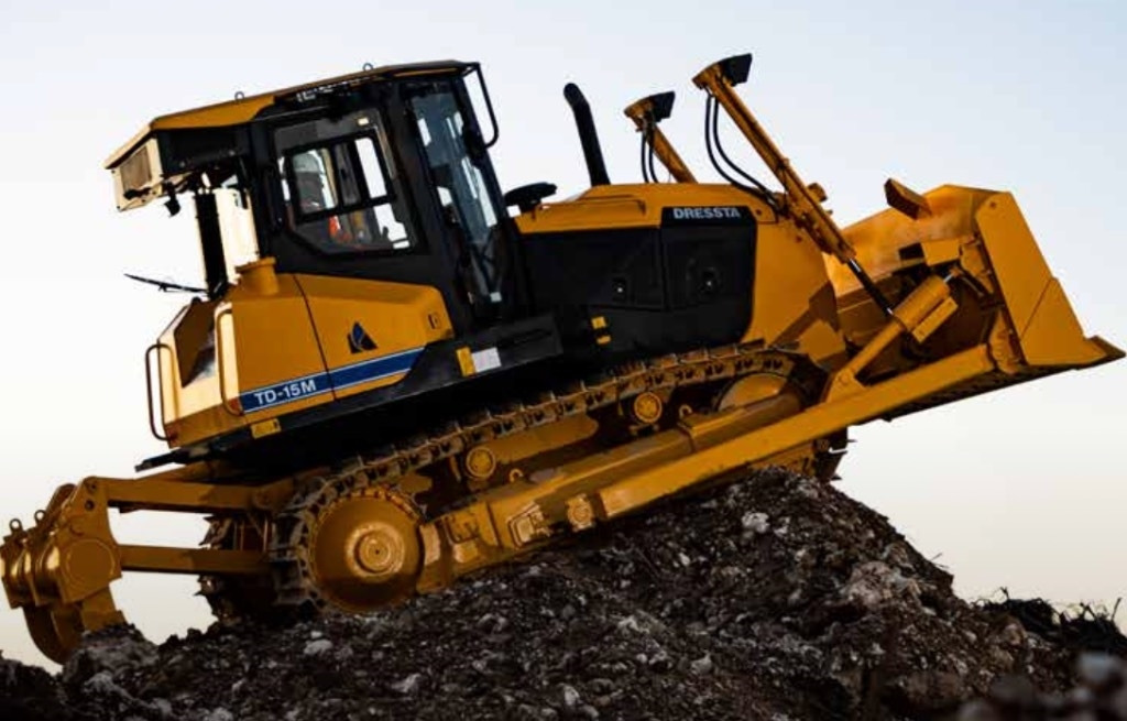 Dressta TD15M - TD 15 M Series 2 - NEW - Buldozer: foto 1 Dressta TD15M - TD 15 M Series 2 - NEW - Buldozer: foto 1
