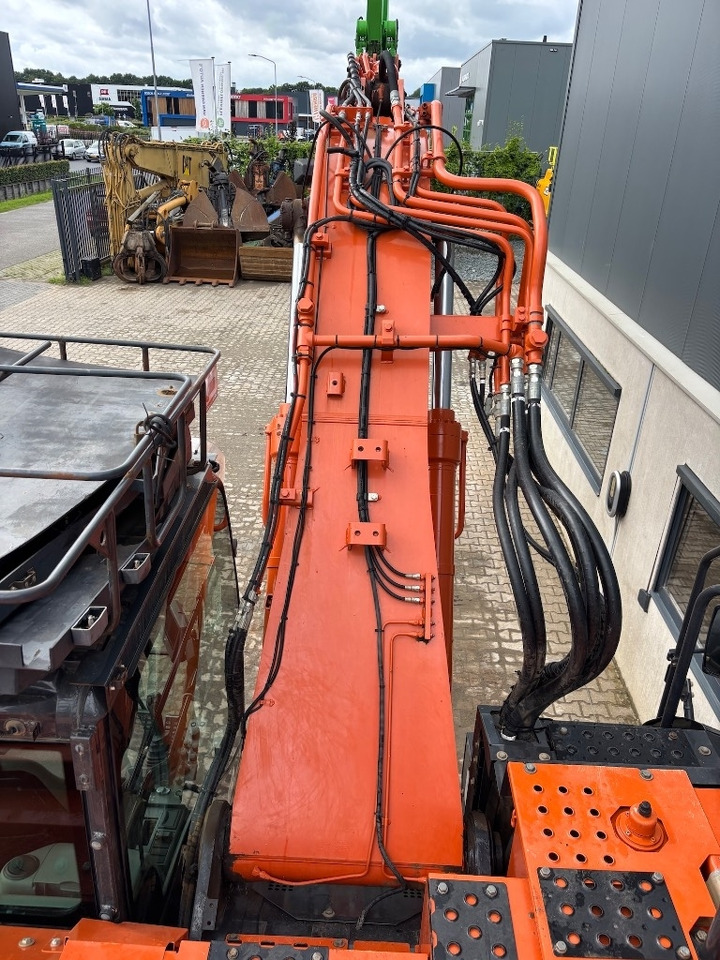 Ekskavator me zinxhirë Hitachi ZX 225 US LC-6 - ZX225USLC - ZX 225 USLC: foto 25