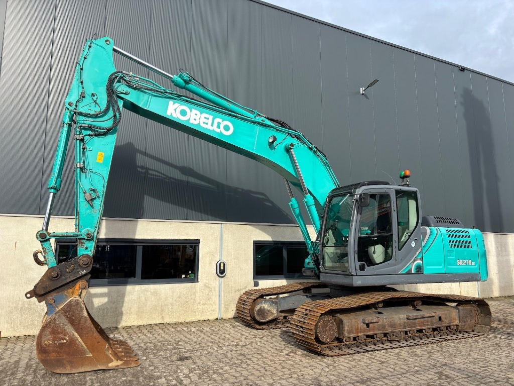 Kobelco SK 210 LC-10 - SK210 - SK 210 - Ekskavator me zinxhirë: foto 1 Kobelco SK 210 LC-10 - SK210 - SK 210 - Ekskavator me zinxhirë: foto 1