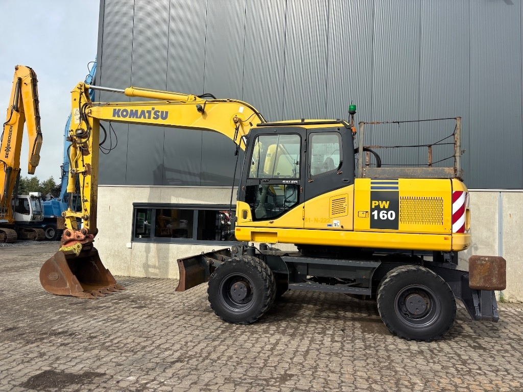 Komatsu PW 160-7 - PW160 - PW 160 - PW 180 - PW 140 - Ekskavator me goma: foto 3 Komatsu PW 160-7 - PW160 - PW 160 - PW 180 - PW 140 - Ekskavator me goma: foto 3