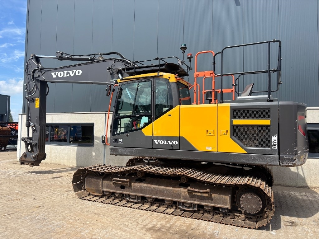 Volvo EC 220 E L - EC220 - Ekskavator me zinxhirë: foto 3 Volvo EC 220 E L - EC220 - Ekskavator me zinxhirë: foto 3