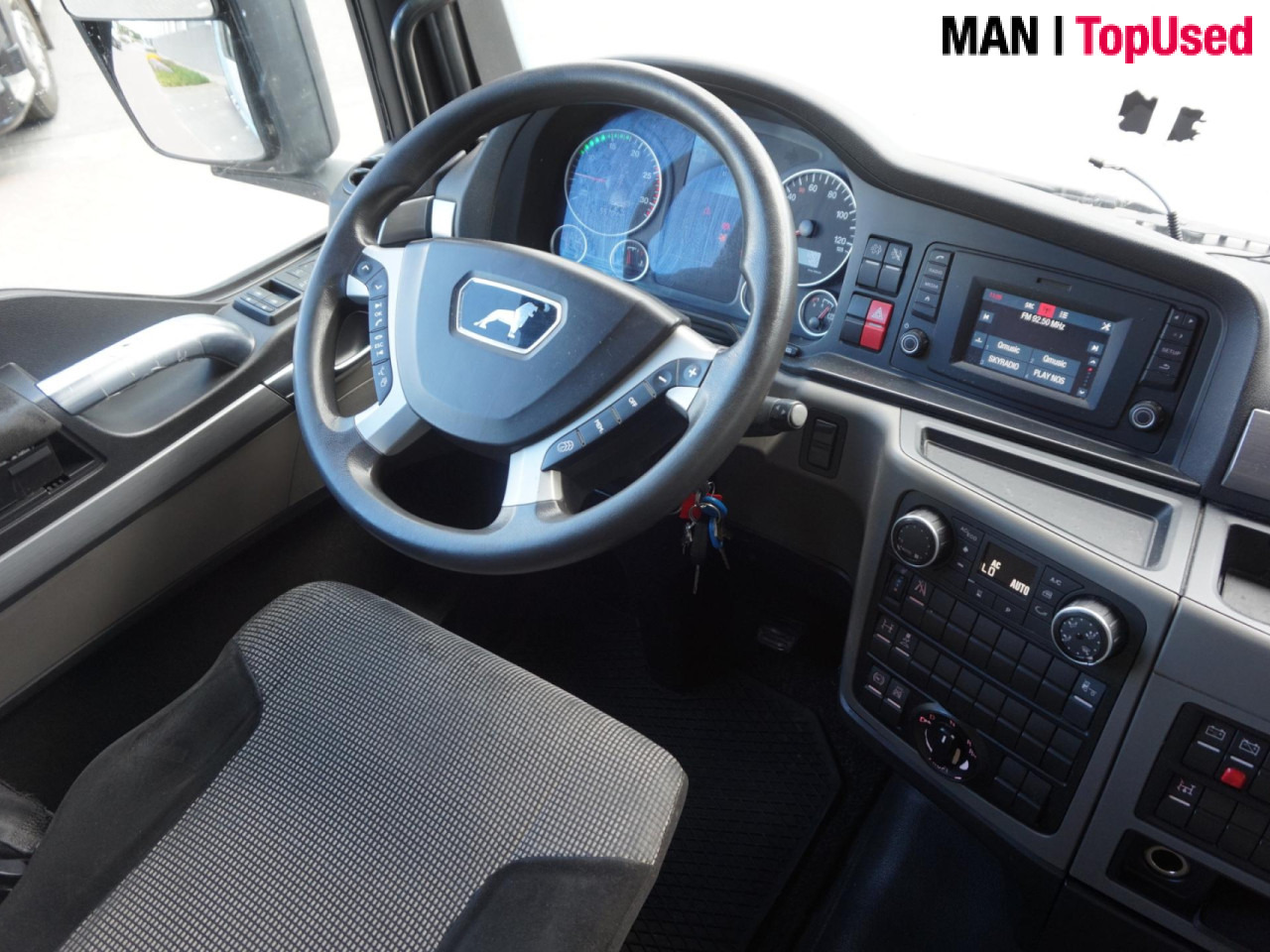 MAN TGX 18.420 4X2 BLS / ADR III / PTO / EURO 6 - Gjysmë-kamion: foto 2 MAN TGX 18.420 4X2 BLS / ADR III / PTO / EURO 6 - Gjysmë-kamion: foto 2