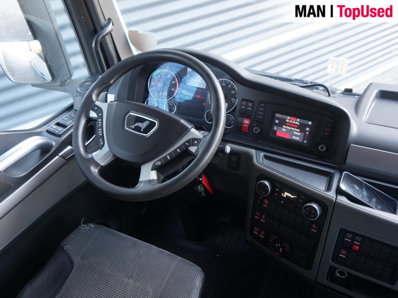 MAN TGX 18.420 4X2 BLS / ADR III / PTO / EURO 6 - Gjysmë-kamion: foto 4 MAN TGX 18.420 4X2 BLS / ADR III / PTO / EURO 6 - Gjysmë-kamion: foto 4