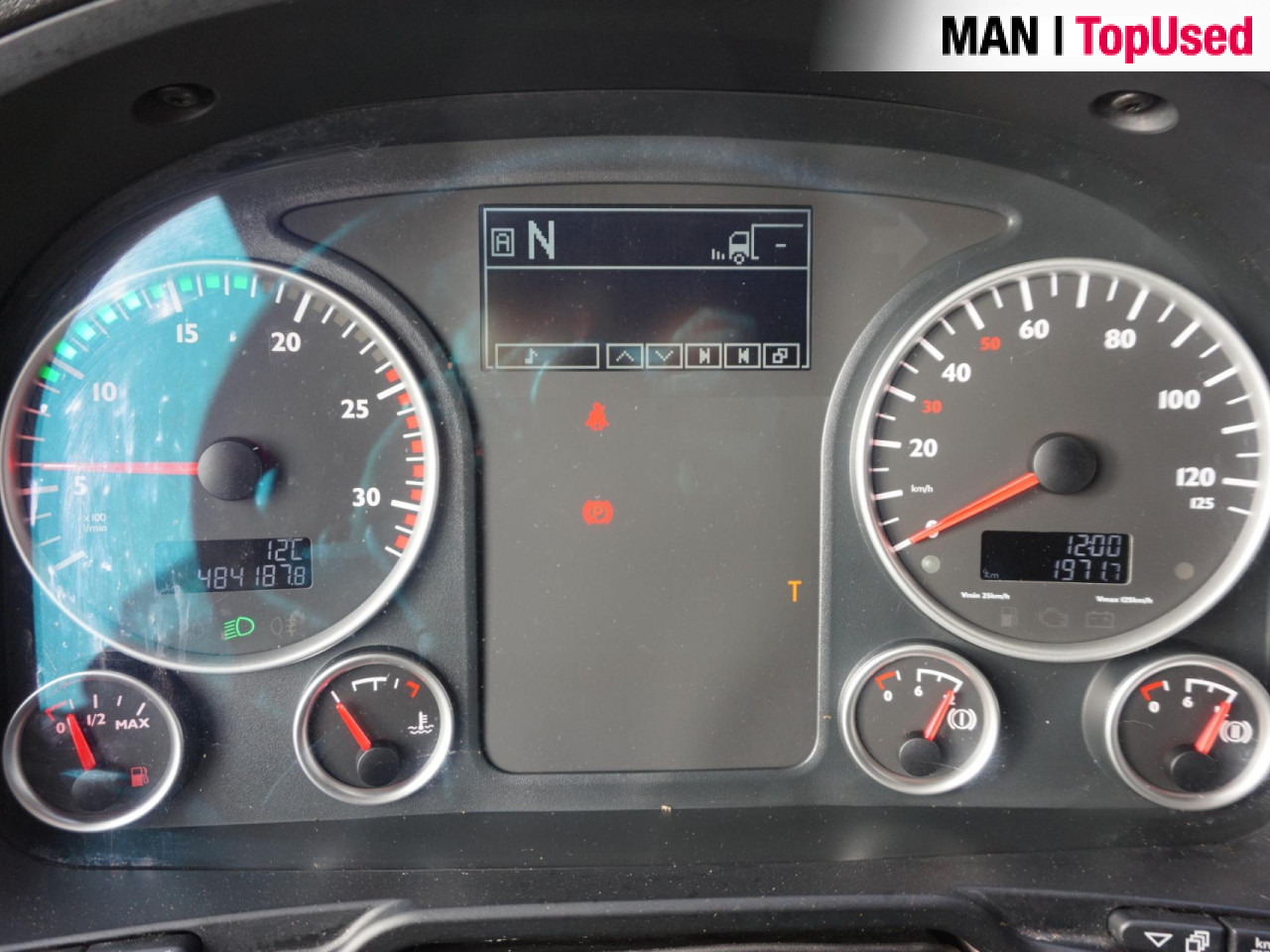 MAN TGX 18.420 4X2 BLS / PTO / ADR III / Euro6 - Gjysmë-kamion: foto 4 MAN TGX 18.420 4X2 BLS / PTO / ADR III / Euro6 - Gjysmë-kamion: foto 4