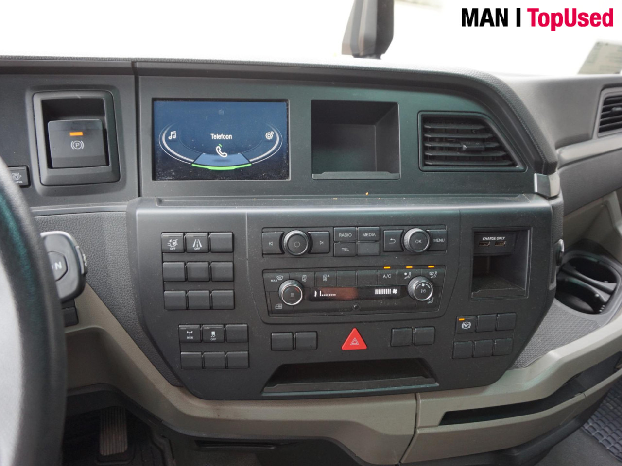 MAN TGX 18.470 BLS 4X2 - Gjysmë-kamion: foto 3 MAN TGX 18.470 BLS 4X2 - Gjysmë-kamion: foto 3