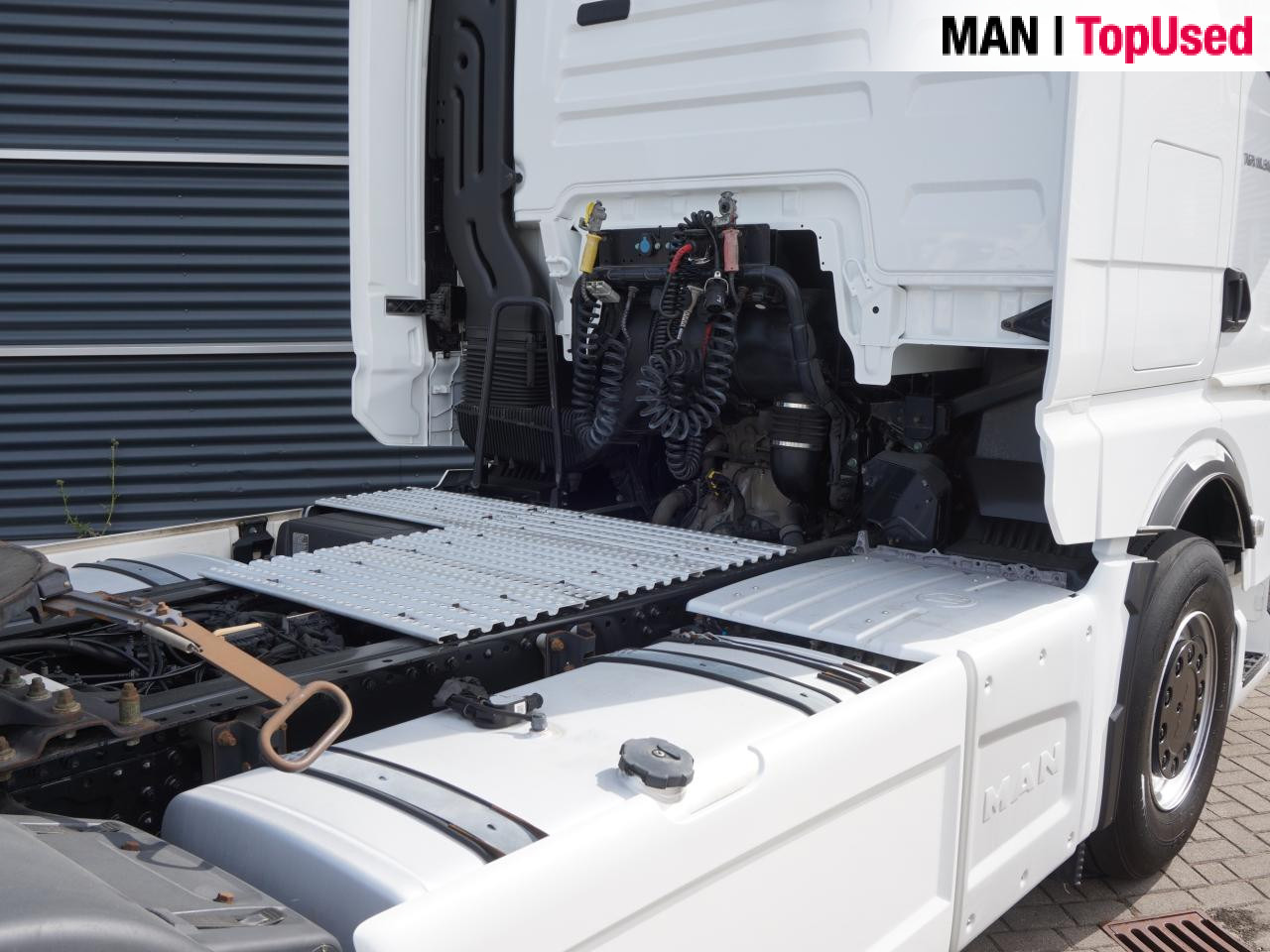 MAN TGX 18.510 4x2 BL SA - Gjysmë-kamion: foto 2 MAN TGX 18.510 4x2 BL SA - Gjysmë-kamion: foto 2