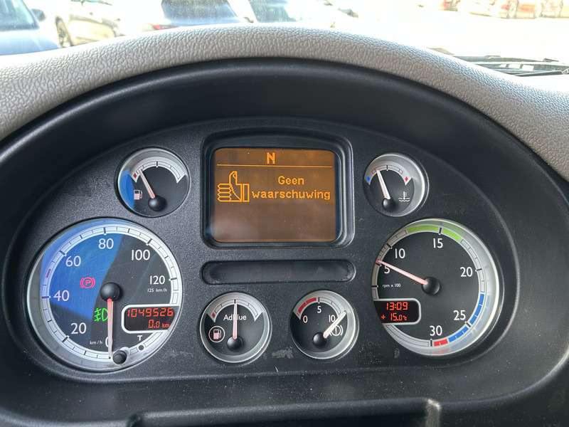 DAF CF 75 310 Euro 5 / Curtainside Box / Loadlift / Trailer Coupling - Kamion me tendë: foto 4 DAF CF 75 310 Euro 5 / Curtainside Box / Loadlift / Trailer Coupling - Kamion me tendë: foto 4