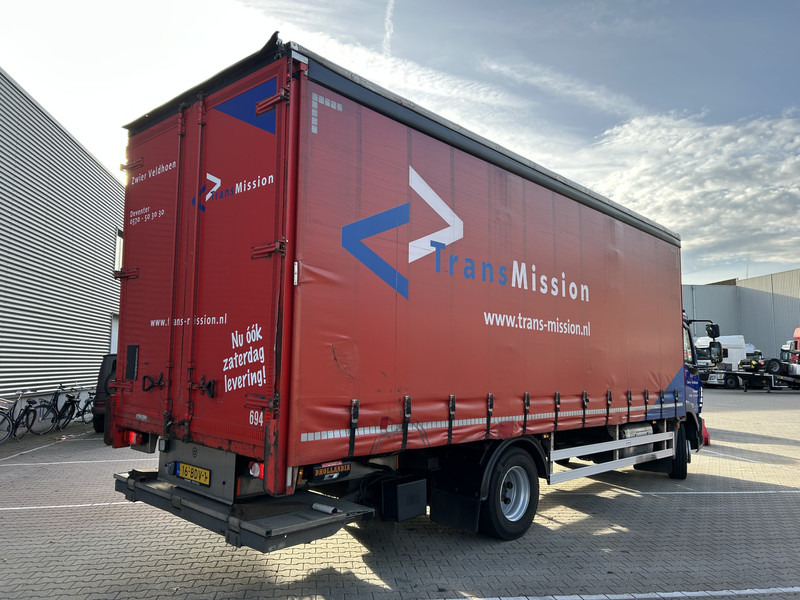 DAF LF 210 FA / 12 Ton / 557 dlm / Curtainside / Loadlift / APK TUV 05-26 - Kamion me tendë: foto 2 DAF LF 210 FA / 12 Ton / 557 dlm / Curtainside / Loadlift / APK TUV 05-26 - Kamion me tendë: foto 2