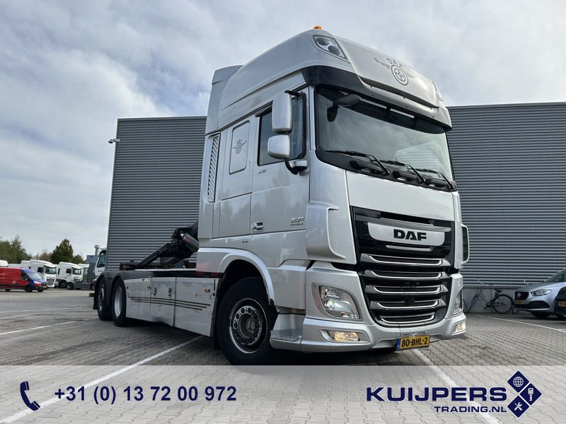 DAF XF 440 FAN SSC / Hiab Hook 21 Ton / 557 dkm / 9 Ton Front Axle - Kamion vetëngarkues, Kamion me vinç: foto 1 DAF XF 440 FAN SSC / Hiab Hook 21 Ton / 557 dkm / 9 Ton Front Axle - Kamion vetëngarkues, Kamion me vinç: foto 1