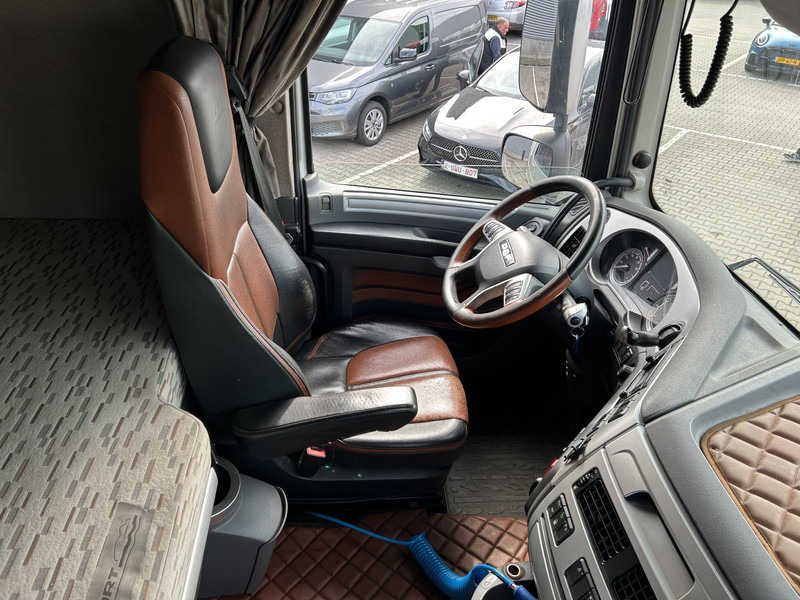 DAF XF 440 FAN SSC / Hiab Hook 21 Ton / 557 dkm / 9 Ton Front Axle - Kamion vetëngarkues, Kamion me vinç: foto 4 DAF XF 440 FAN SSC / Hiab Hook 21 Ton / 557 dkm / 9 Ton Front Axle - Kamion vetëngarkues, Kamion me vinç: foto 4