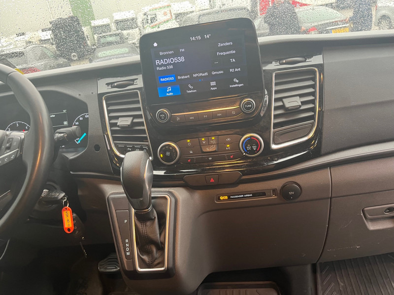 Ford Transit Custom 320 / 2.0 TDCI / L2H1 Limited / APK-TUV 10-26 - Furgon i vogël: foto 5 Ford Transit Custom 320 / 2.0 TDCI / L2H1 Limited / APK-TUV 10-26 - Furgon i vogël: foto 5