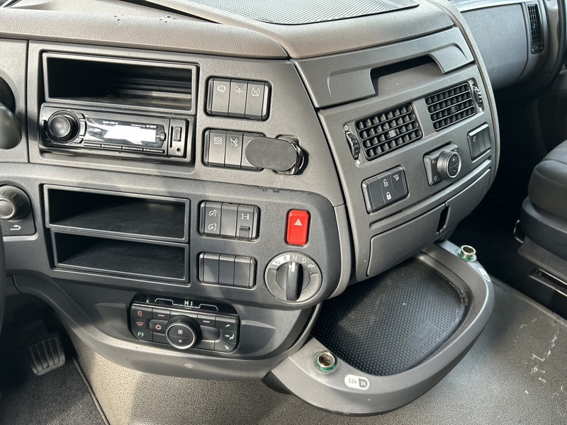 DAF XF 480 FT SSC / 541 dkm / Motor Problems / 2 Tanks / NL Truck - Gjysmë-kamion: foto 5 DAF XF 480 FT SSC / 541 dkm / Motor Problems / 2 Tanks / NL Truck - Gjysmë-kamion: foto 5