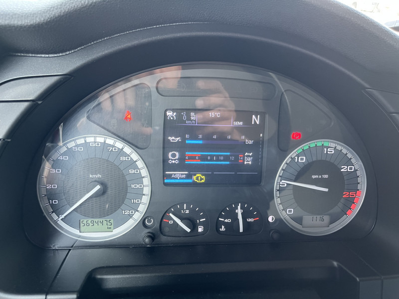 Iveco S-Way AT 420 / Full LED / 569 dkm / 2 Tanks / 2 Fridge / APK TUV 03-26 - Gjysmë-kamion: foto 4 Iveco S-Way AT 420 / Full LED / 569 dkm / 2 Tanks / 2 Fridge / APK TUV 03-26 - Gjysmë-kamion: foto 4