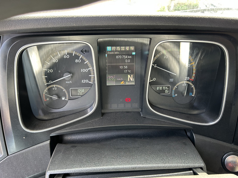 Mercedes-Benz Actros 1842 Streamspace / 870 dkm / 2 Tanks / NL Truck - Gjysmë-kamion: foto 4 Mercedes-Benz Actros 1842 Streamspace / 870 dkm / 2 Tanks / NL Truck - Gjysmë-kamion: foto 4